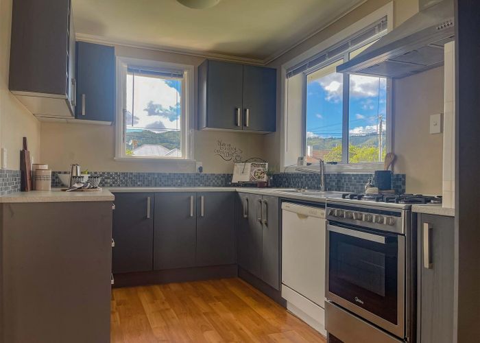  at 4 Hollard Grove, Avalon, Lower Hutt