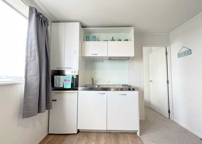  at 17L/34 Kingston Street, City Centre, Auckland City, Auckland