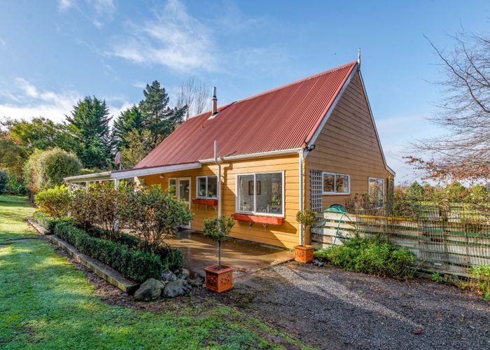  at 122 Gordon Street, Lansdowne, Masterton