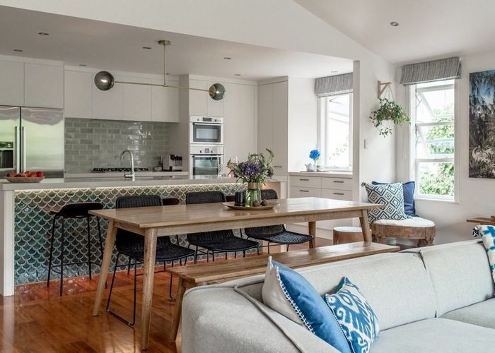  at 18 Creamer Avenue, Belmont, Auckland