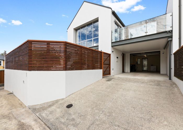  at 1 Heritage View, City Centre, Dunedin, Otago