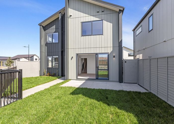  at 32 Viridian Avenue, Karaka, Franklin, Auckland