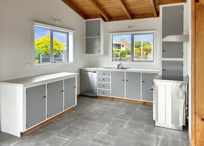  at 1/5 Aubrey Crescent, Rainbow Point, Taupo, Waikato