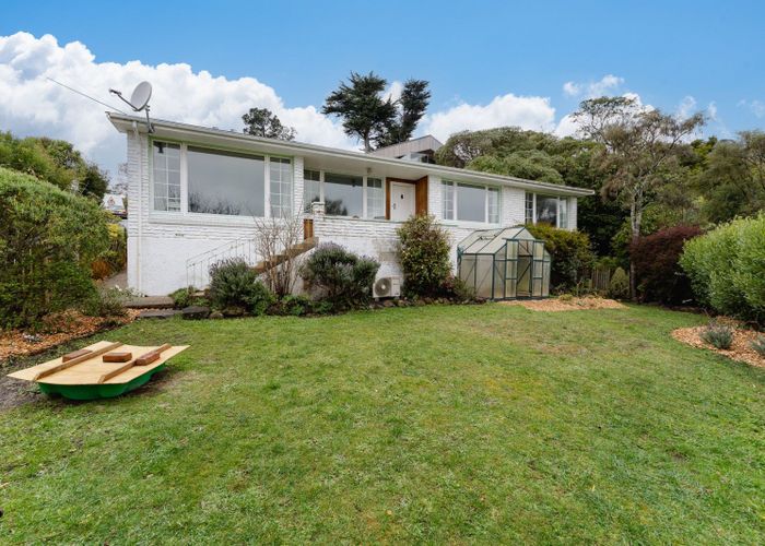  at 21 Jane Street, Macandrew Bay, Dunedin