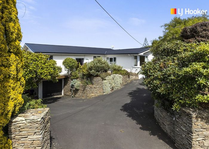  at 45 Aberdeen Road, Saint Clair, Dunedin