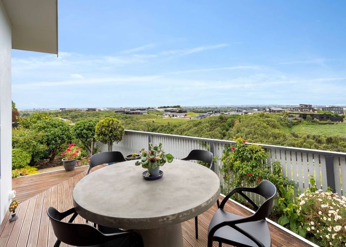  at 107 Ruapehu Drive, Fitzherbert, Palmerston North