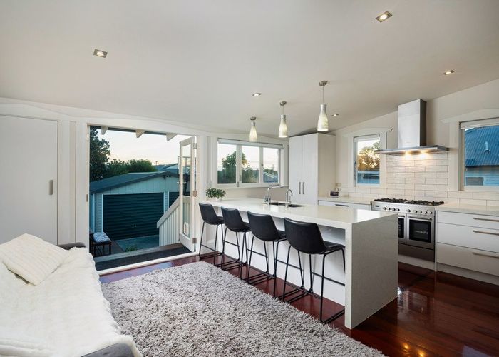  at 46 Taumata Road, Sandringham, Auckland