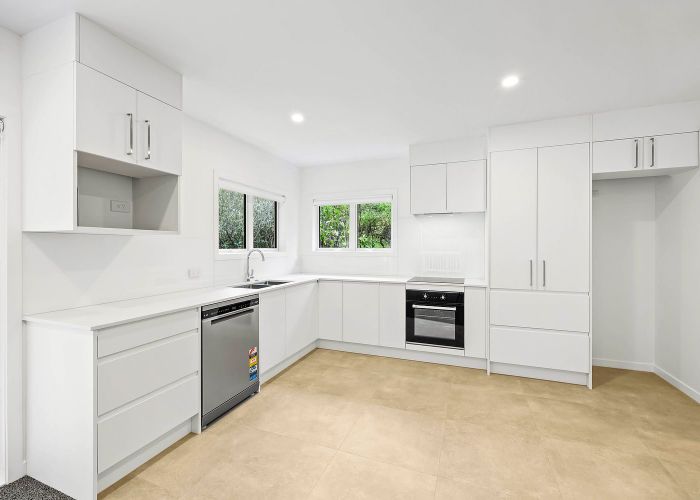  at 69A Holland Road, Hillcrest, North Shore City, Auckland