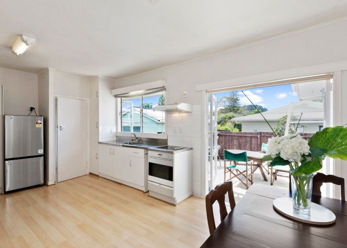  at 7 Burt Road, Mount Wellington, Auckland