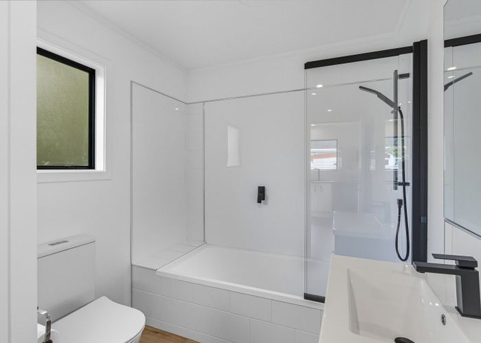  at 42 Quinn Road, Levin, Levin