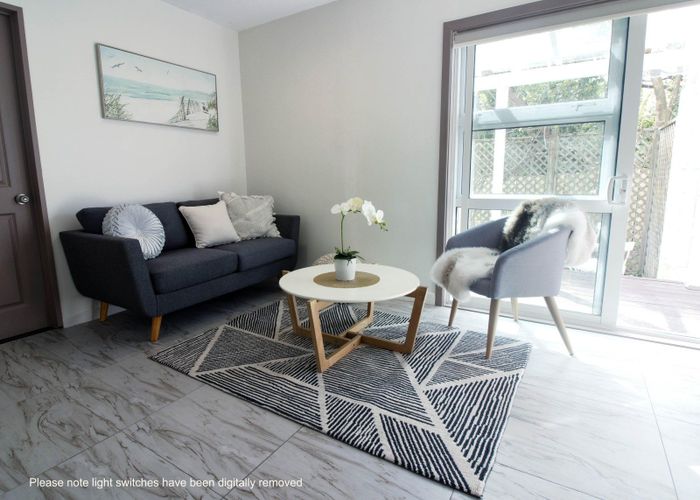 at 9B Waterfront Road, Mangere Bridge, Auckland