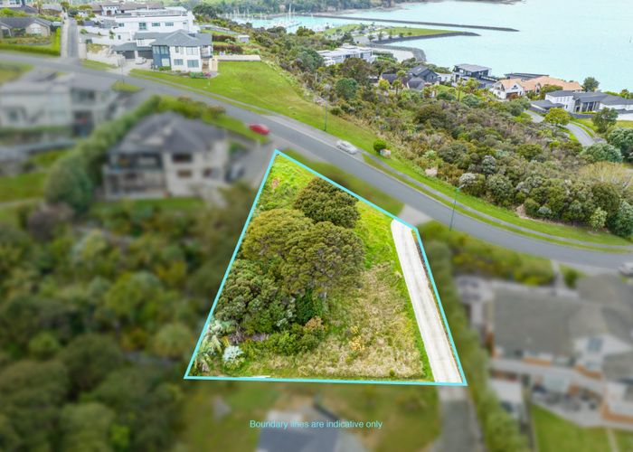  at 28 Beauvoir Avenue, Matakatia Bay, Rodney, Auckland