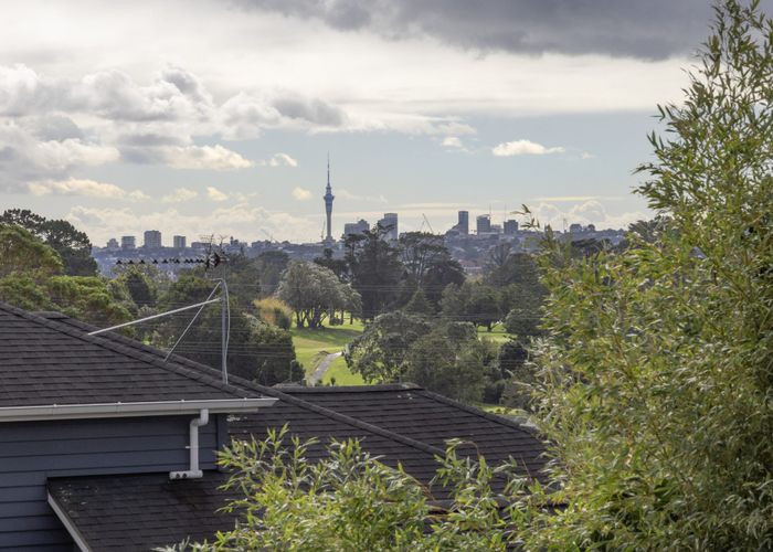  at 1564A Dominion Road Extension, Mount Roskill, Auckland