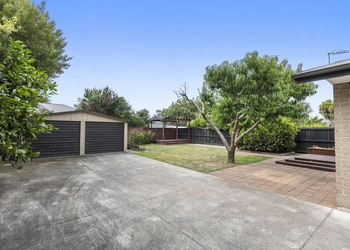  at 405 Mairehau Road, Parklands, Christchurch