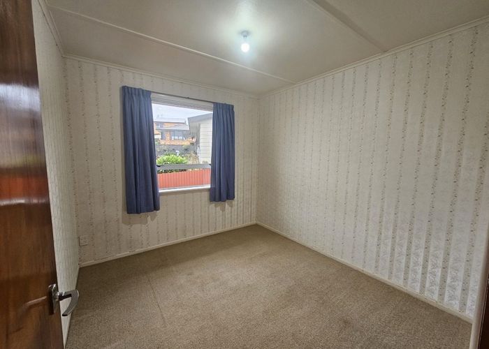  at 42 Princess Road, Bellevue, Tauranga, Bay Of Plenty