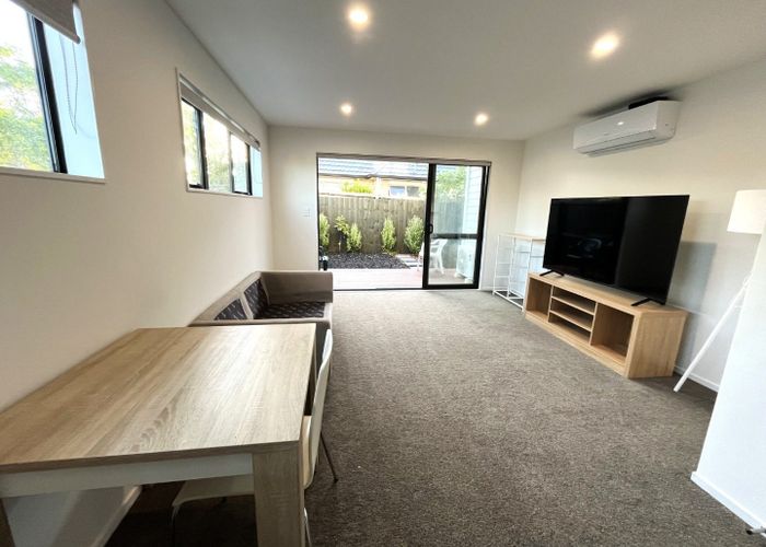  at 8/106 Triangle Road , Massey, Waitakere City, Auckland