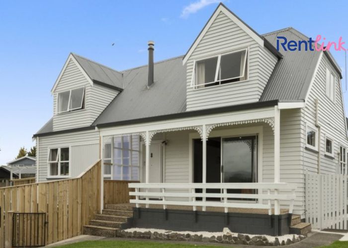  at 77 Coopers Road, Gate Pa, Tauranga