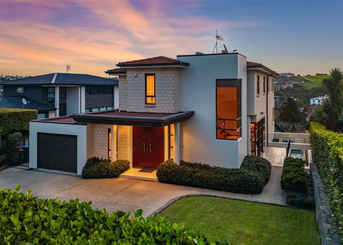  at 10 Ronaki Road, Mission Bay, Auckland City, Auckland