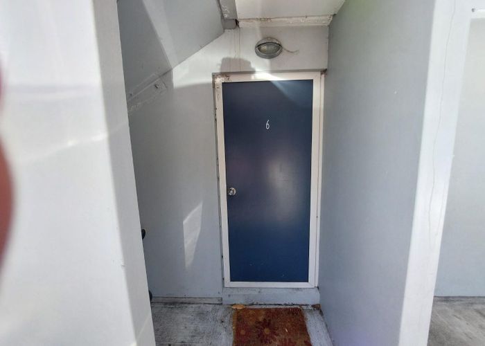  at 6/14 Brougham Street, Addington, Christchurch