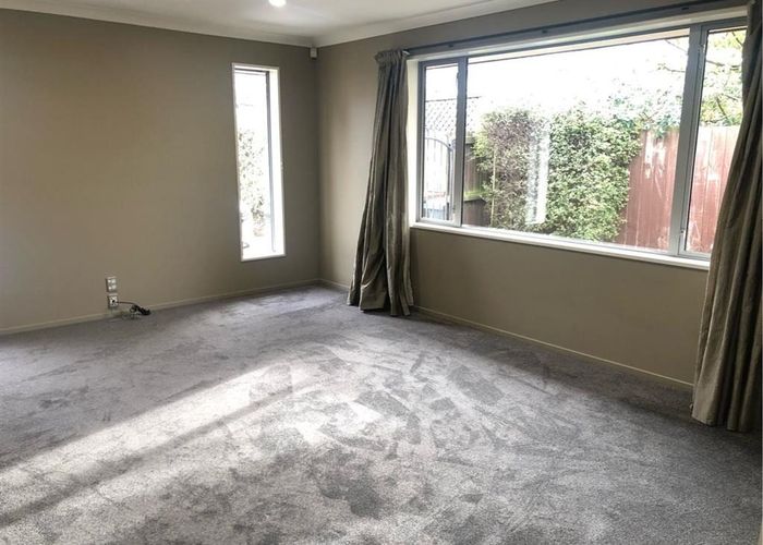  at 692 Avonside Drive, Avonside, Christchurch City, Canterbury