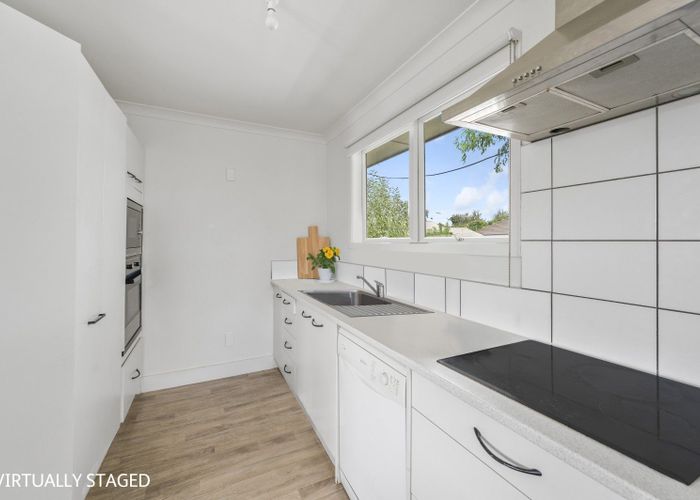  at 608A Park Road South, Akina, Hastings