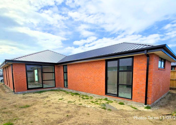 at 38 Harry Manship Crescent, Halswell, Christchurch City, Canterbury