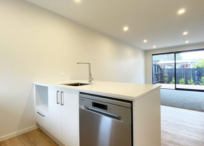  at 5/109 Taikata Rd, Te Atatu Peninsula, Waitakere City, Auckland