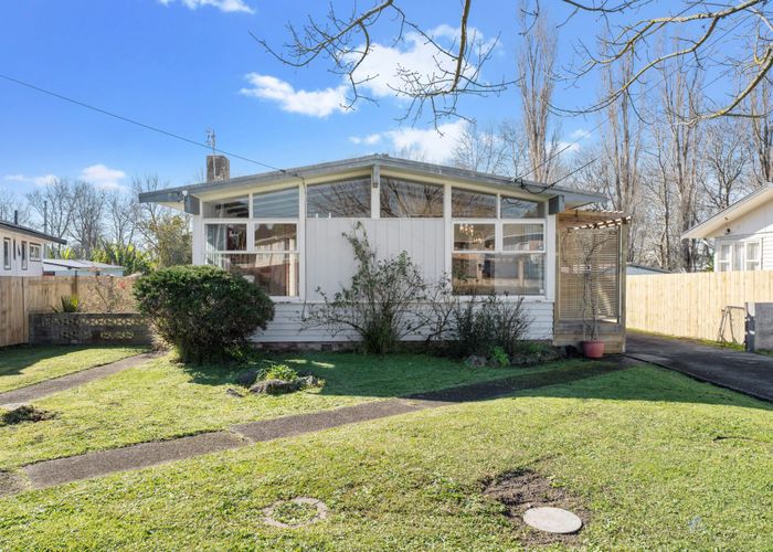  at 48 Skipton Street, Mangere East, Auckland