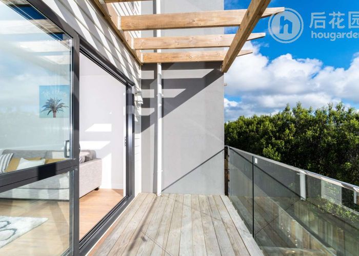  at 5 Lilac Lane, Oteha, North Shore City, Auckland