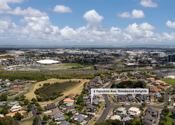  at 6 Fairchild Avenue, Goodwood Heights, Auckland