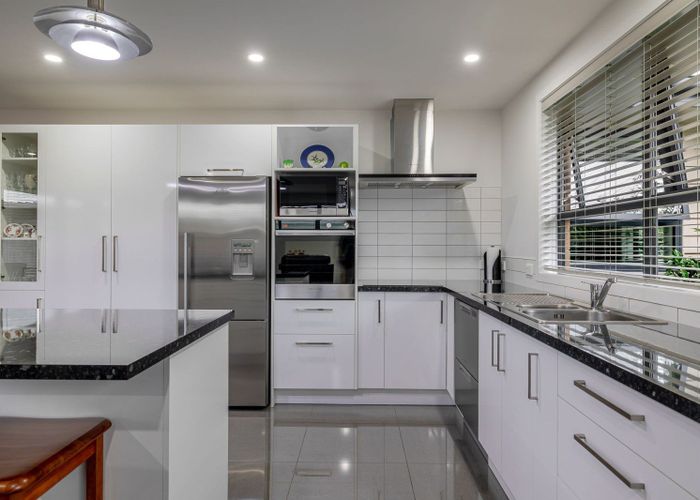  at 1 Long Melford Road, Awapuni, Palmerston North, Manawatu / Whanganui