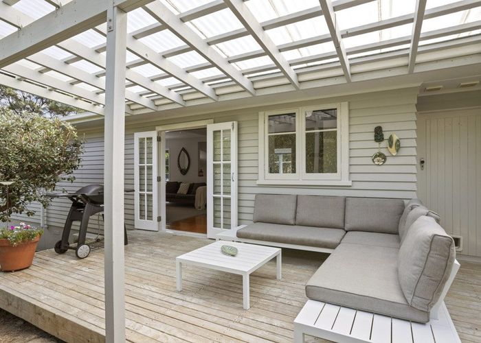  at 8 Konini Road, Titirangi, Waitakere City, Auckland