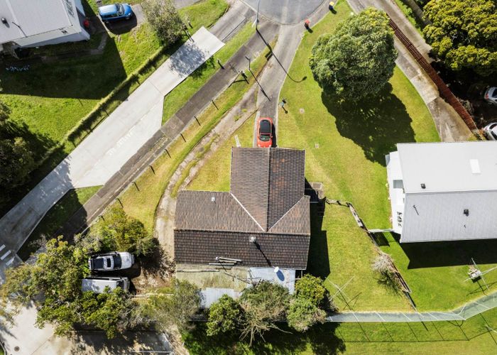  at 32 Tawavale Crescent, Totara Vale, Auckland