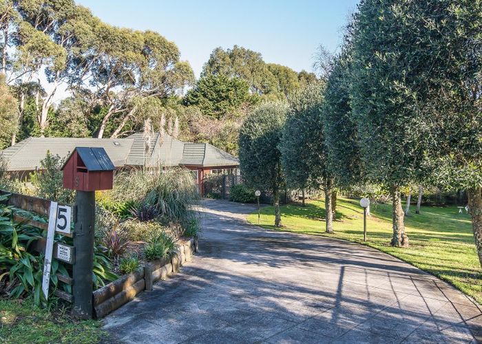  at 5 Greendale Drive, Otaihanga, Paraparaumu