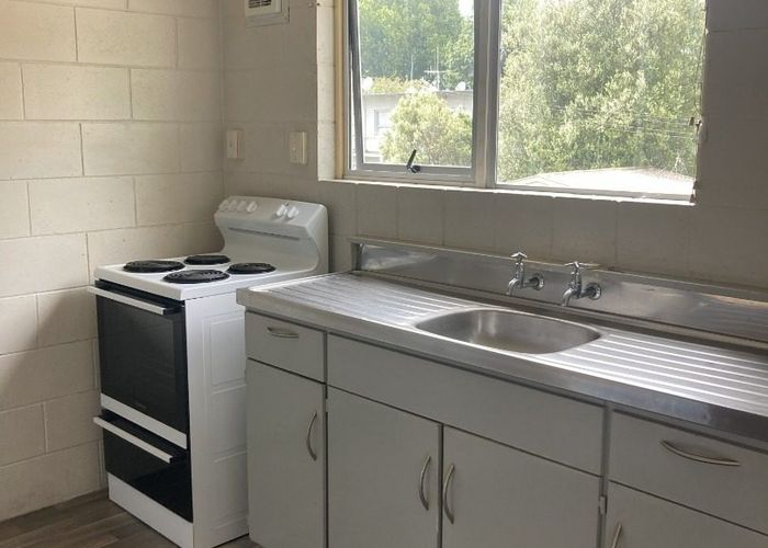  at 4/210 Grey Street, Hamilton East, Hamilton, Waikato