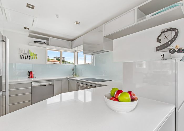  at 2 Tamworth Crescent, Newlands, Wellington