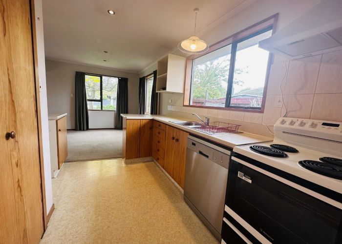 at 3 Kahukura Road, Hei Hei, Christchurch City, Canterbury