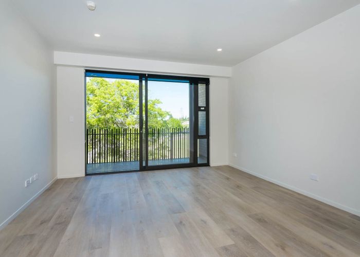  at 201/36a Greenslade Crescent, Northcote, North Shore City, Auckland