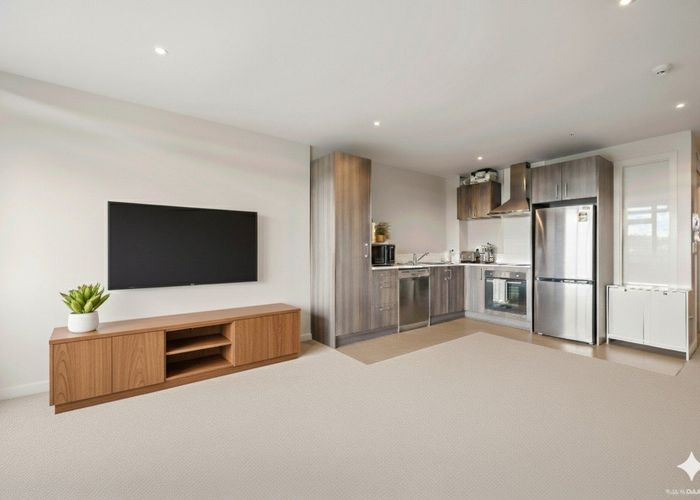  at 603F/27 Don McKinnon Drive, Albany, North Shore City, Auckland