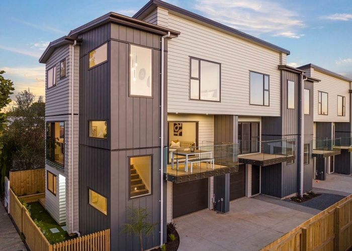  at 16D Brookfield Avenue, Onehunga, Auckland City, Auckland