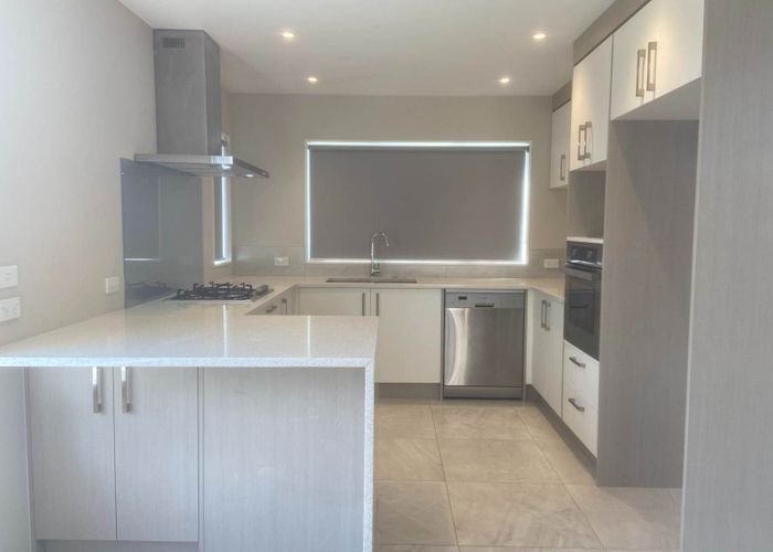  at 18 Matata Drive, Takanini, Papakura, Auckland