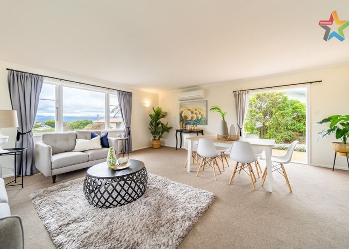  at 21 Cherry Blossom Grove, Maungaraki, Lower Hutt