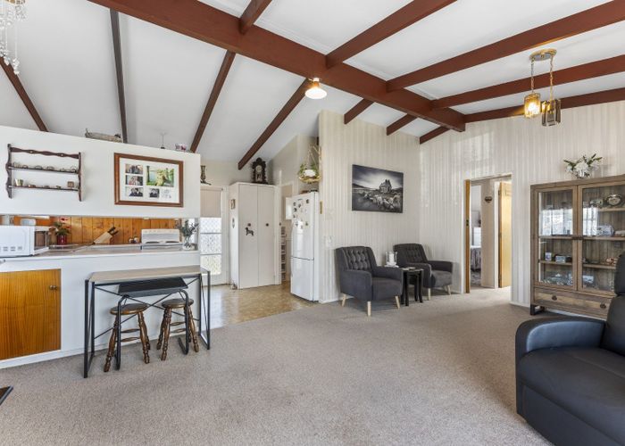  at 17B Treadwell Street, Springvale, Whanganui, Manawatu / Whanganui