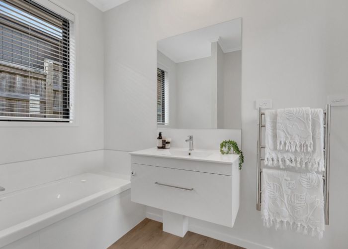  at 1B Hera Lane, Pyes Pa, Tauranga, Bay Of Plenty