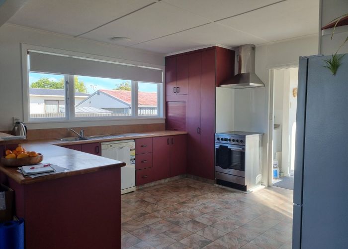  at 7 Frederick Street, Carterton