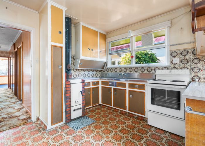  at 30 Whitfield Street, Sumner, Christchurch