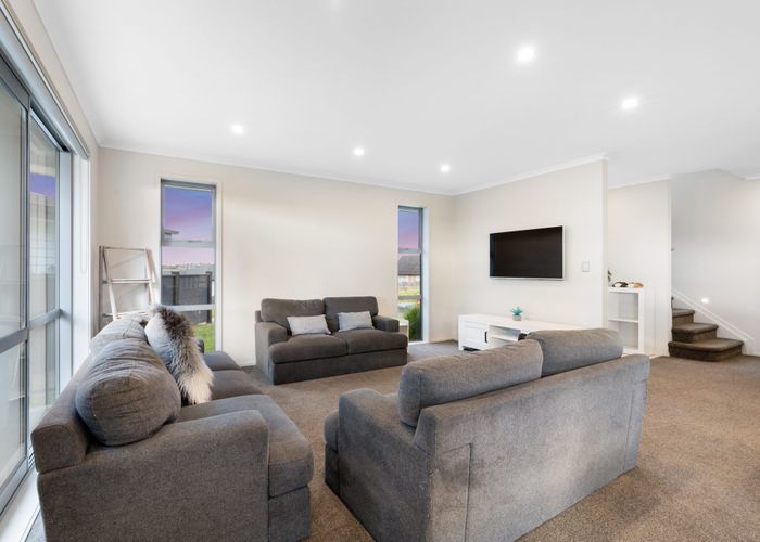 at 28 Resolution Drive, Gulf Harbour, Rodney, Auckland
