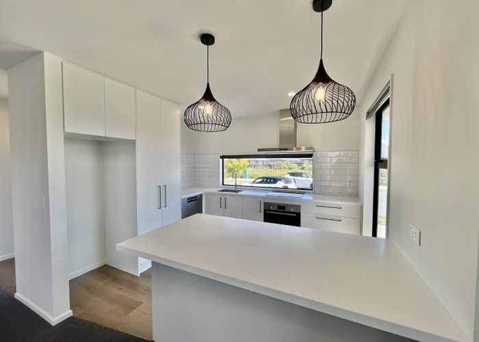  at 30 Oriel Avenue, Tawa, Wellington