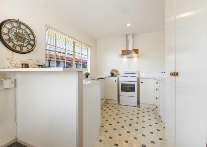  at 17 & 17A  Heathridge Place, Burswood, Manukau City, Auckland