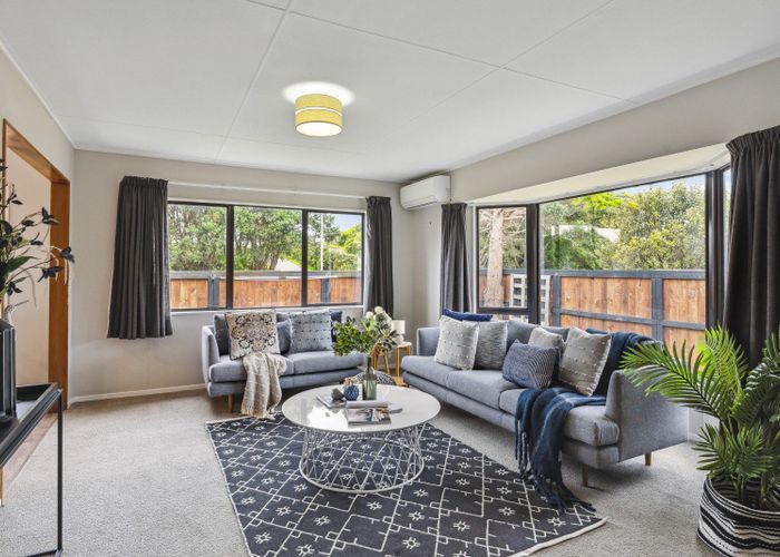  at 6 Jane Street , Waikanae Beach, Waikanae